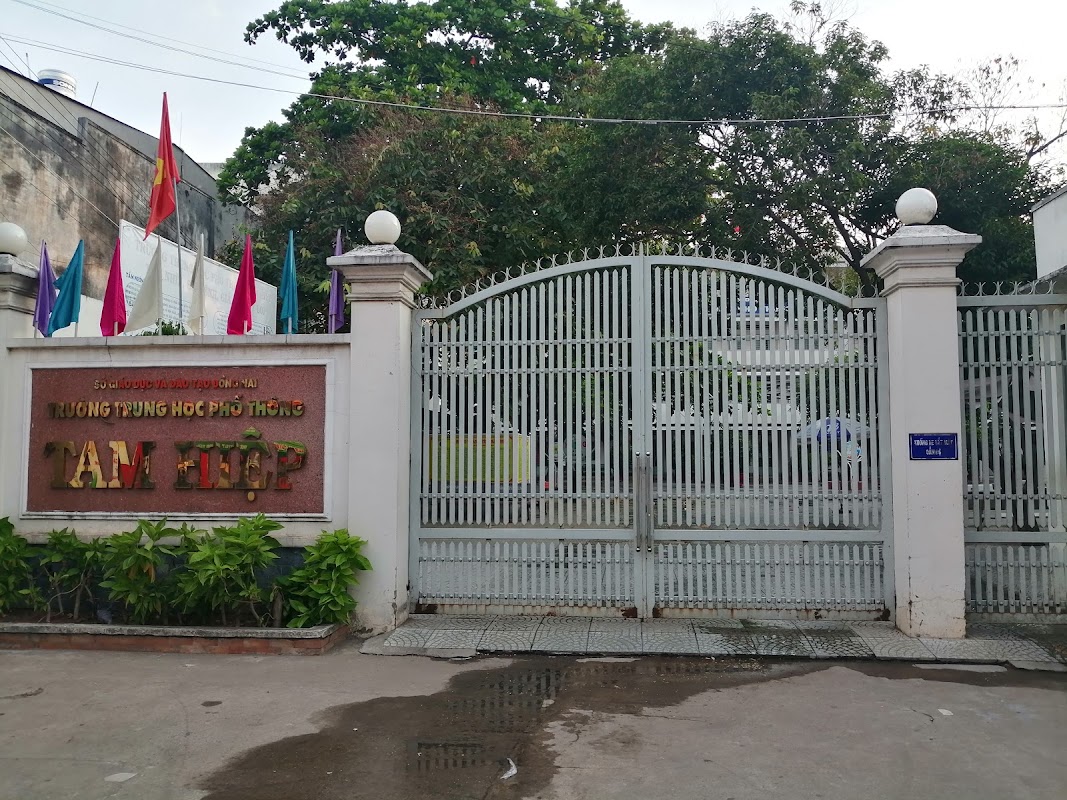 Trường THPT Tam Hiệp