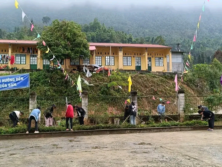 Trường TH&THCS Nậm Cang