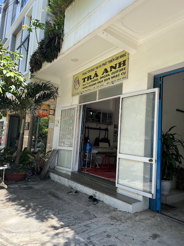 Trung tâm đào tạo và phát triển âm nhạc Trà Anh
