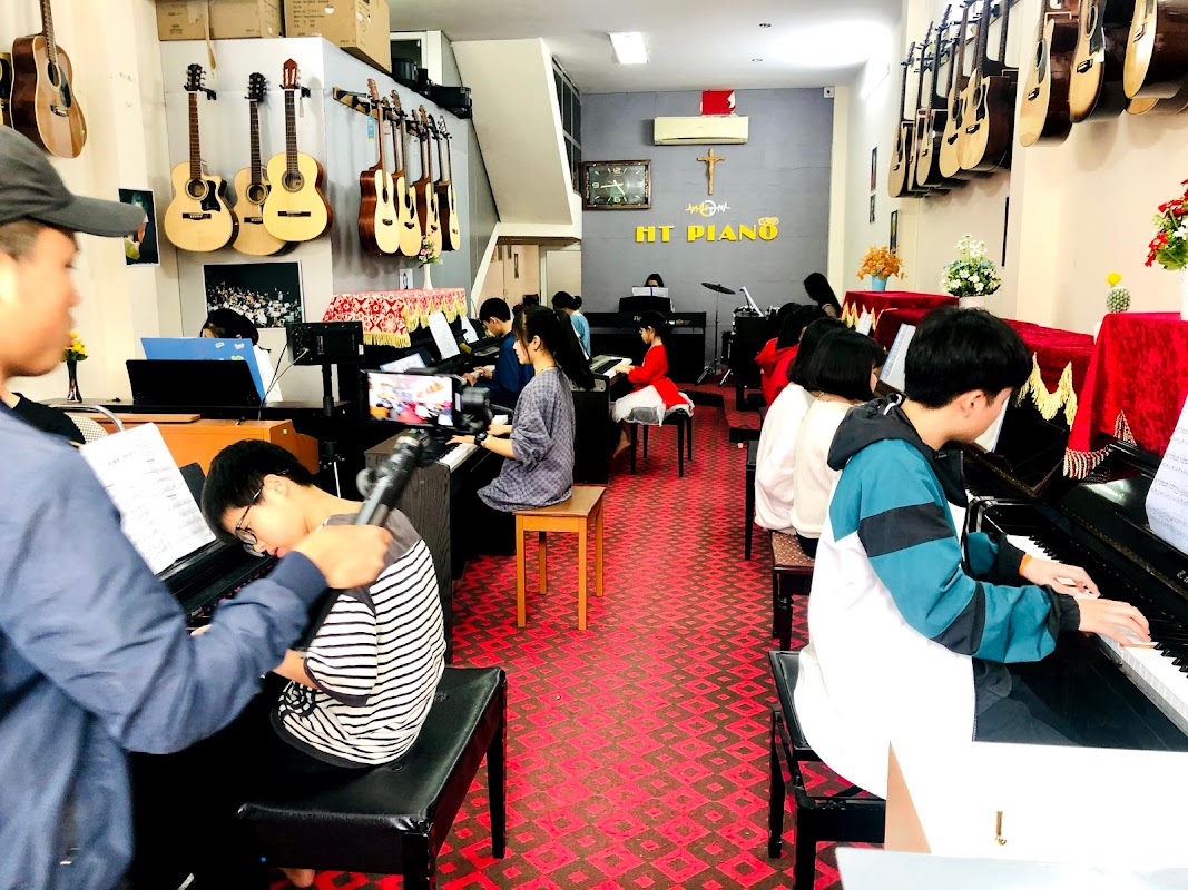 Trung tâm âm nhạc HT PIANO