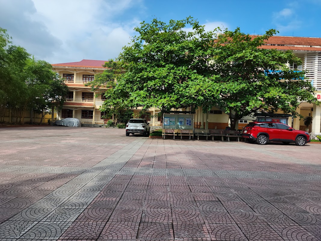 Trường Dân tộc nội trú tỉnh Quảng Ninh