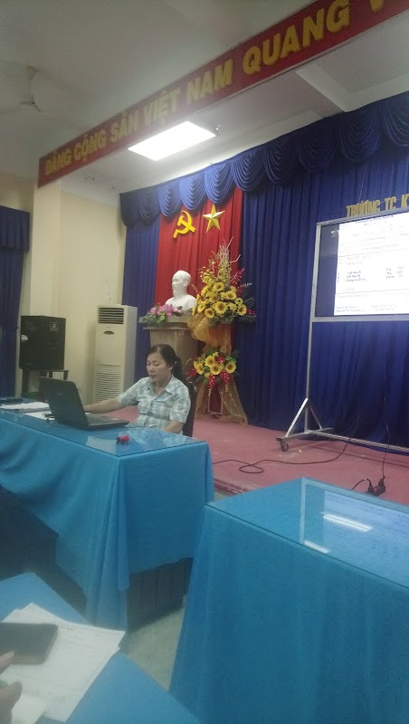 Trường Trung Cấp Kinh Tế Kỹ Thuật Công Đoàn Tiền Giang