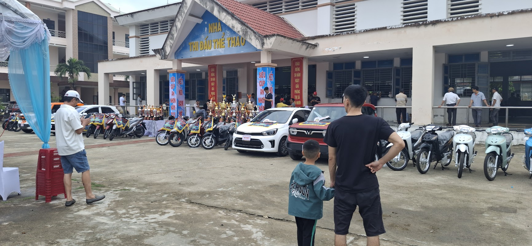 Ký túc xá trường Trung cấp Kinh tế Kỹ thuật Bình Định