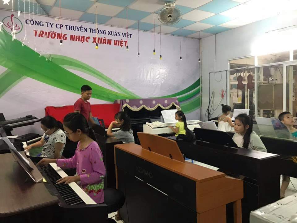 Trường Nhạc Xuân Việt