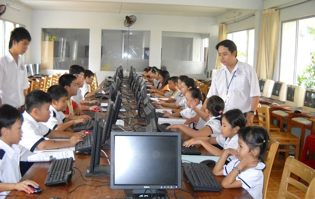 Trung tâm máy tính Phước Thọ