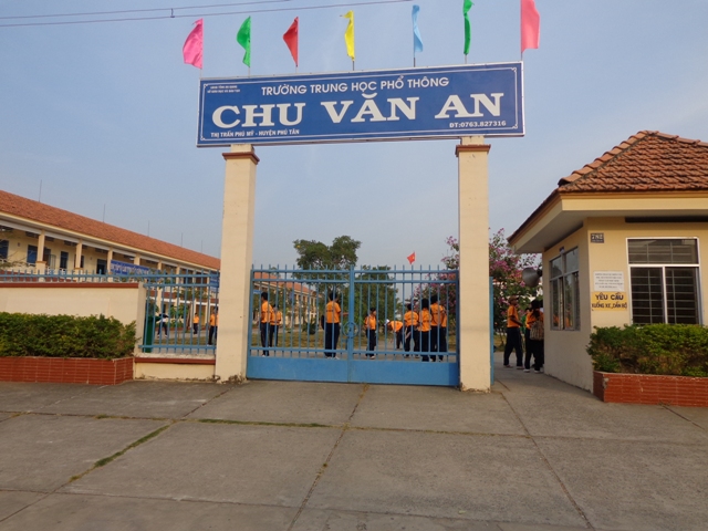 Trường THPT Chu Văn An