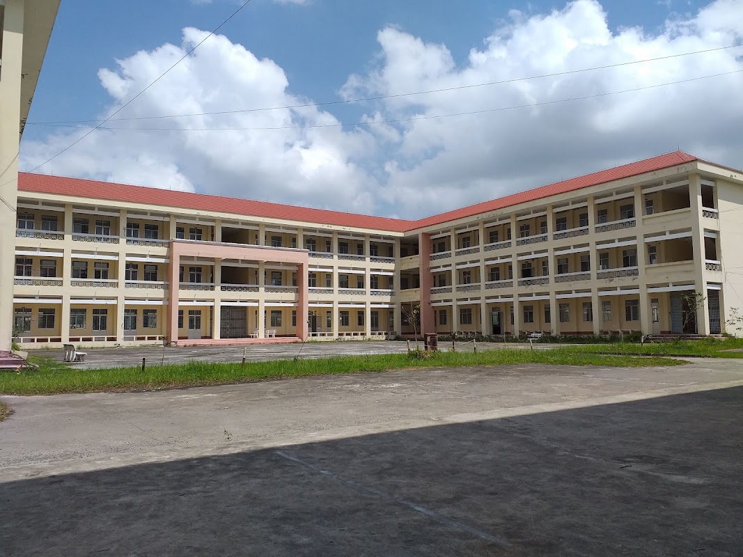 Trường Trung Cấp Kỹ Thuật Công Nghệ Hậu Giang