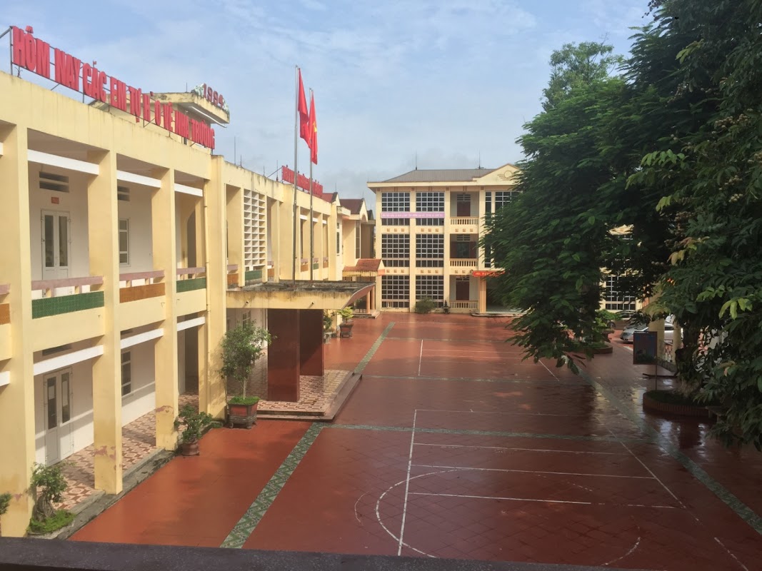 Trường phổ thông Dân tộc nội trú THCS và THPT Yên Lập