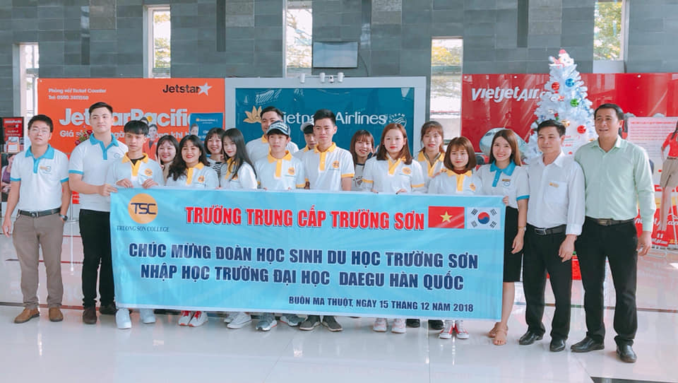 Trung tâm Ngoại ngữ – Tin học Trường Sơn