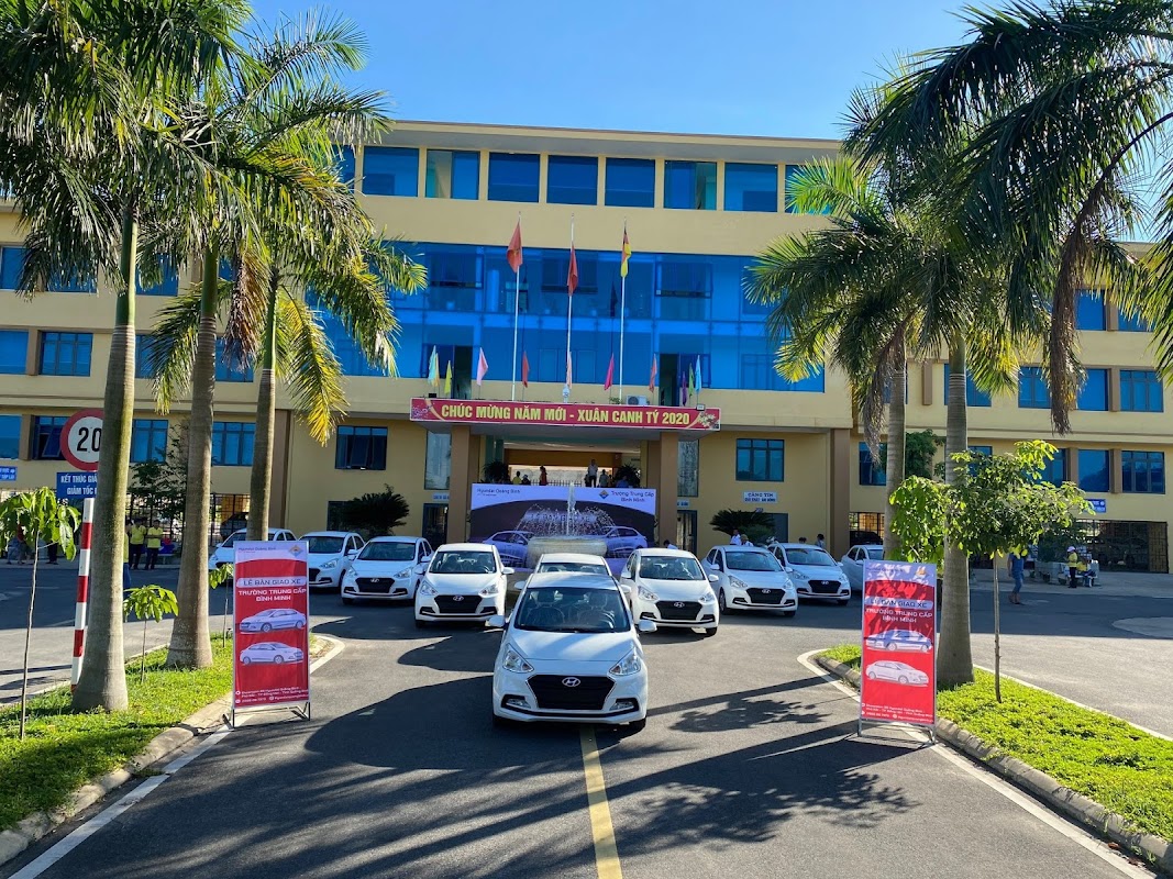 Trường Trung Cấp Nghề Bình Minh Quảng Bình