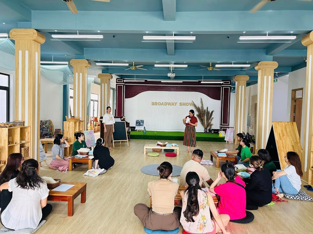 Trường Mầm Non Song Ngữ KIS Academy