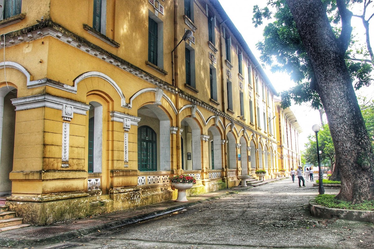 Trường THPT Chu Văn An