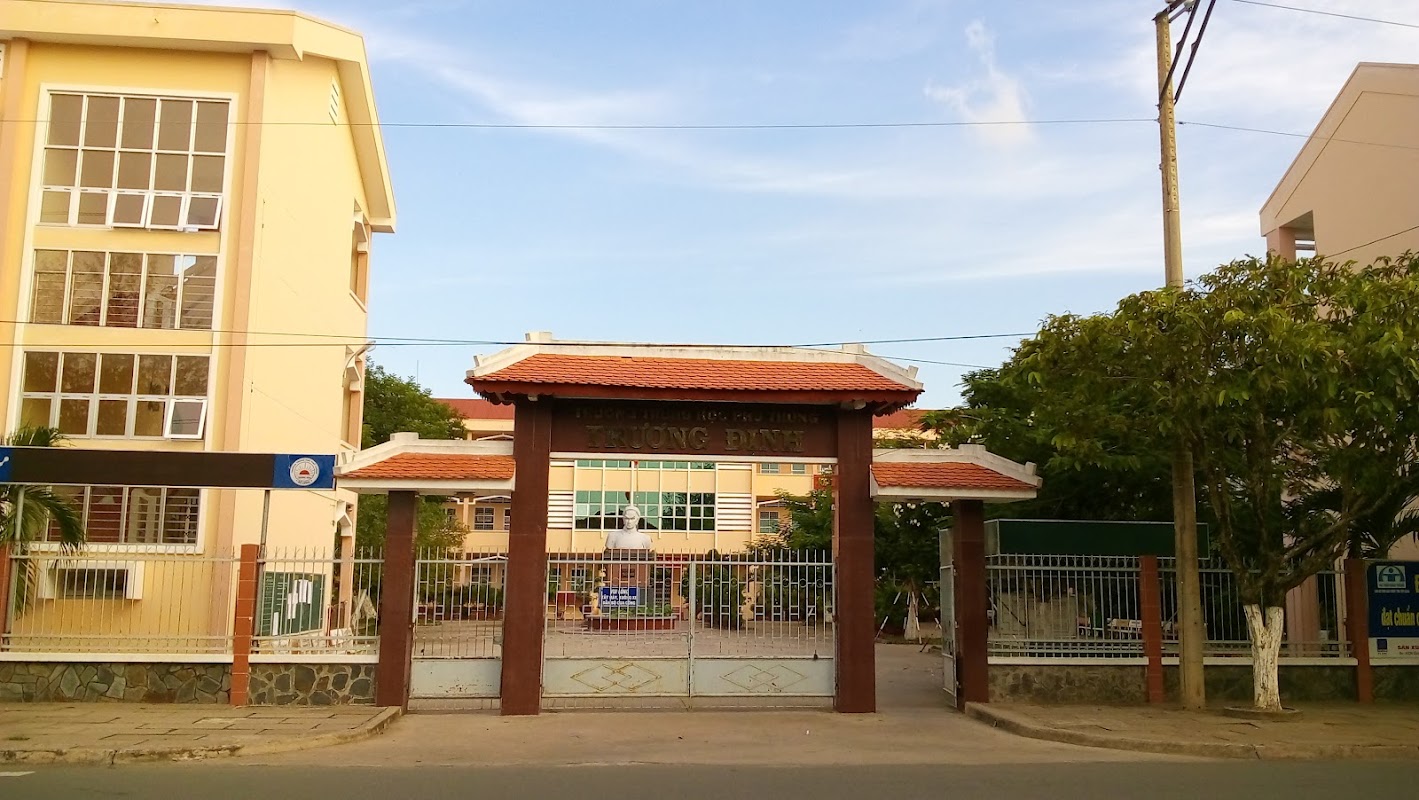 Trường THPT Trương Định