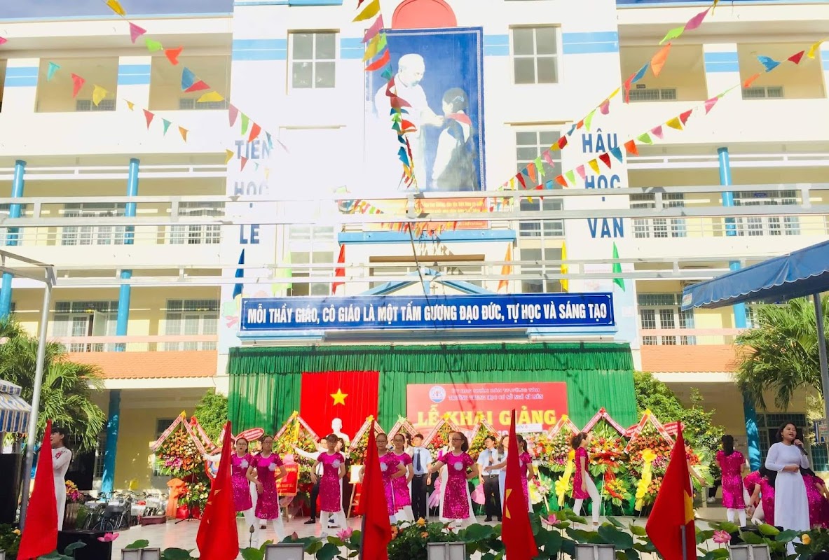 Trường THCS Ngô Sỹ Liên