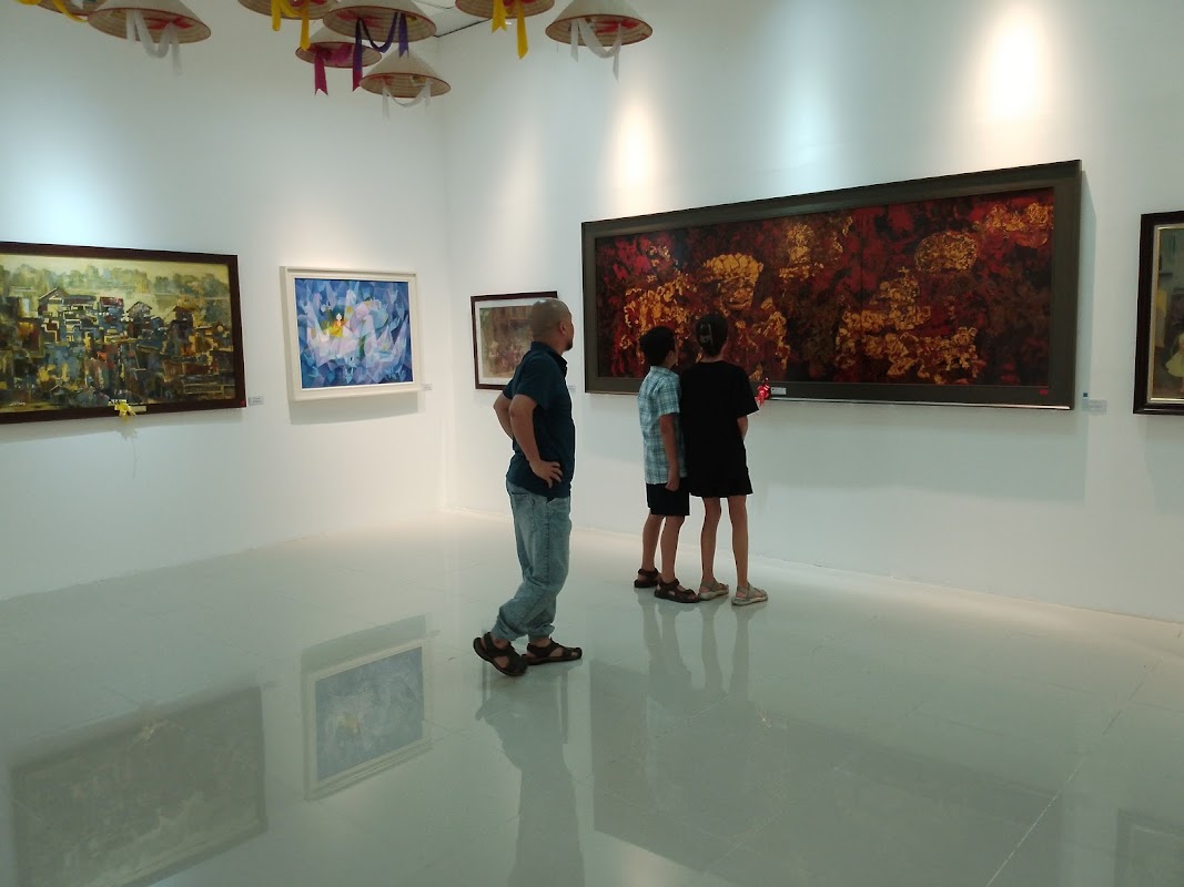 Luyện thi Mĩ thuật- Kiến trúc- Xây dựng