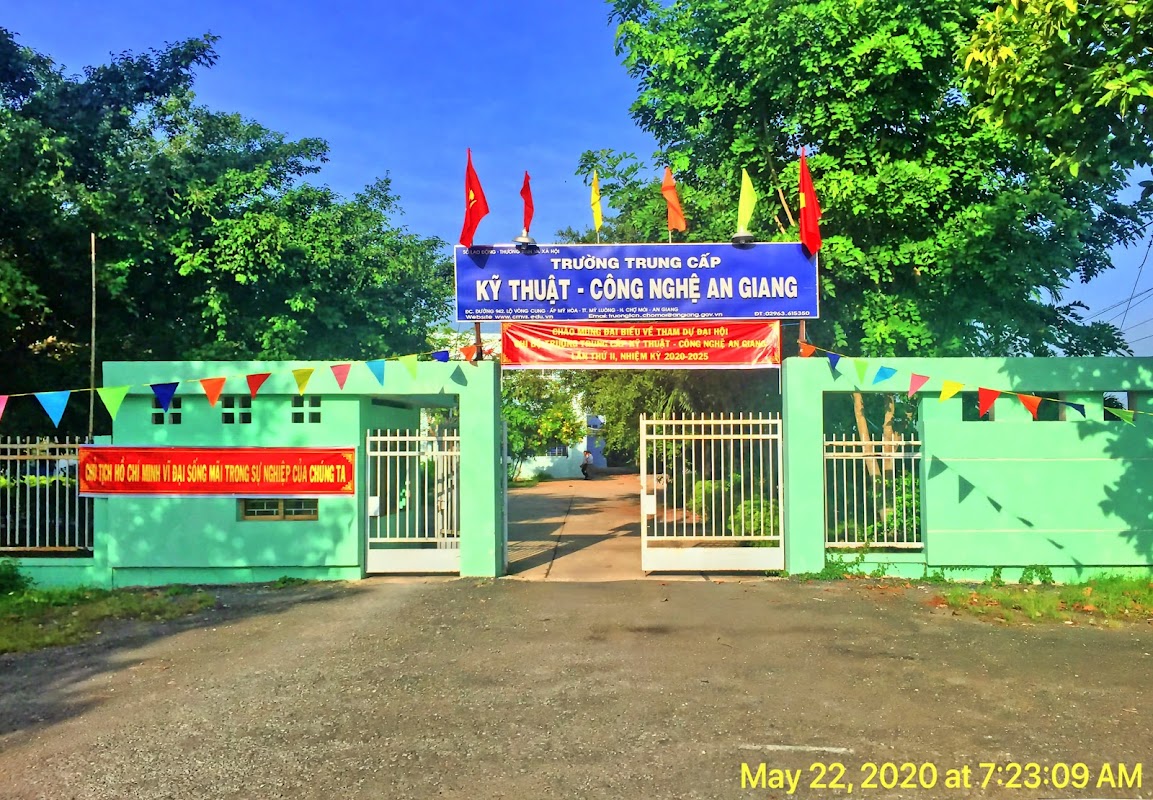 Trường Trung cấp Kỹ thuật – Công nghệ An Giang