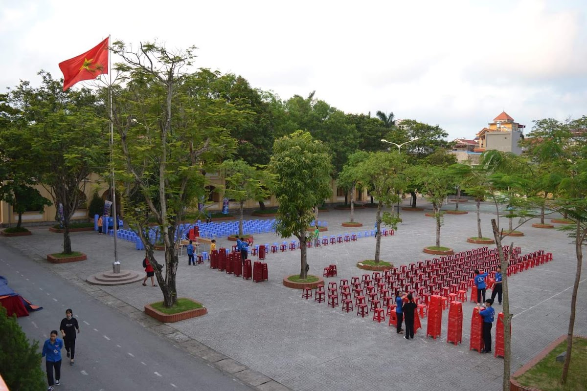 Trường THPT Thái Phiên