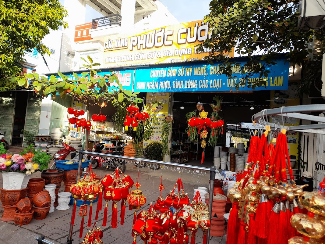 Trường Tiểu học Trần Phú