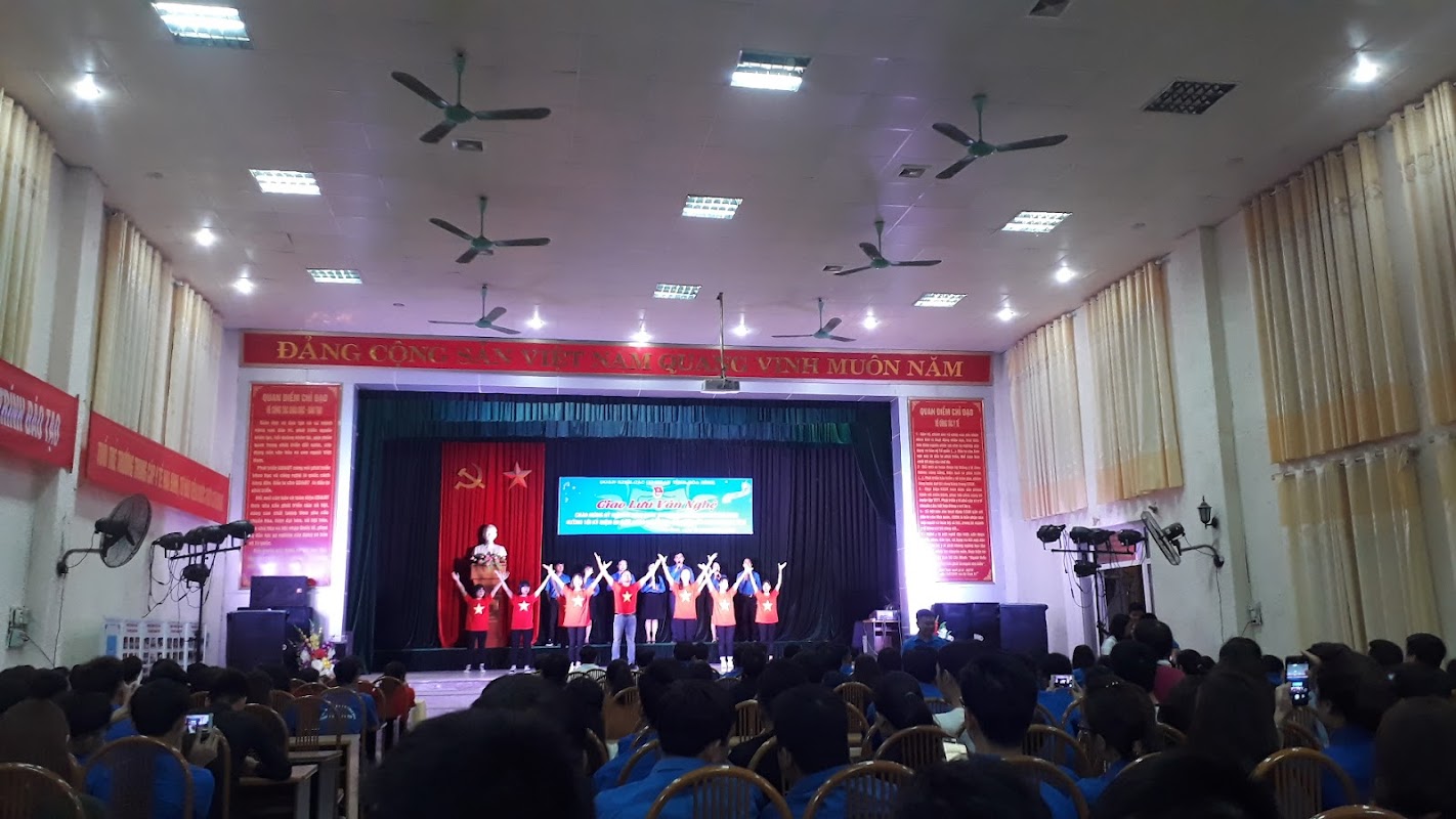 Trường Trung cấp Y tế Hòa Bình