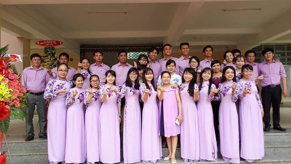 Trường THPT Long Hoà