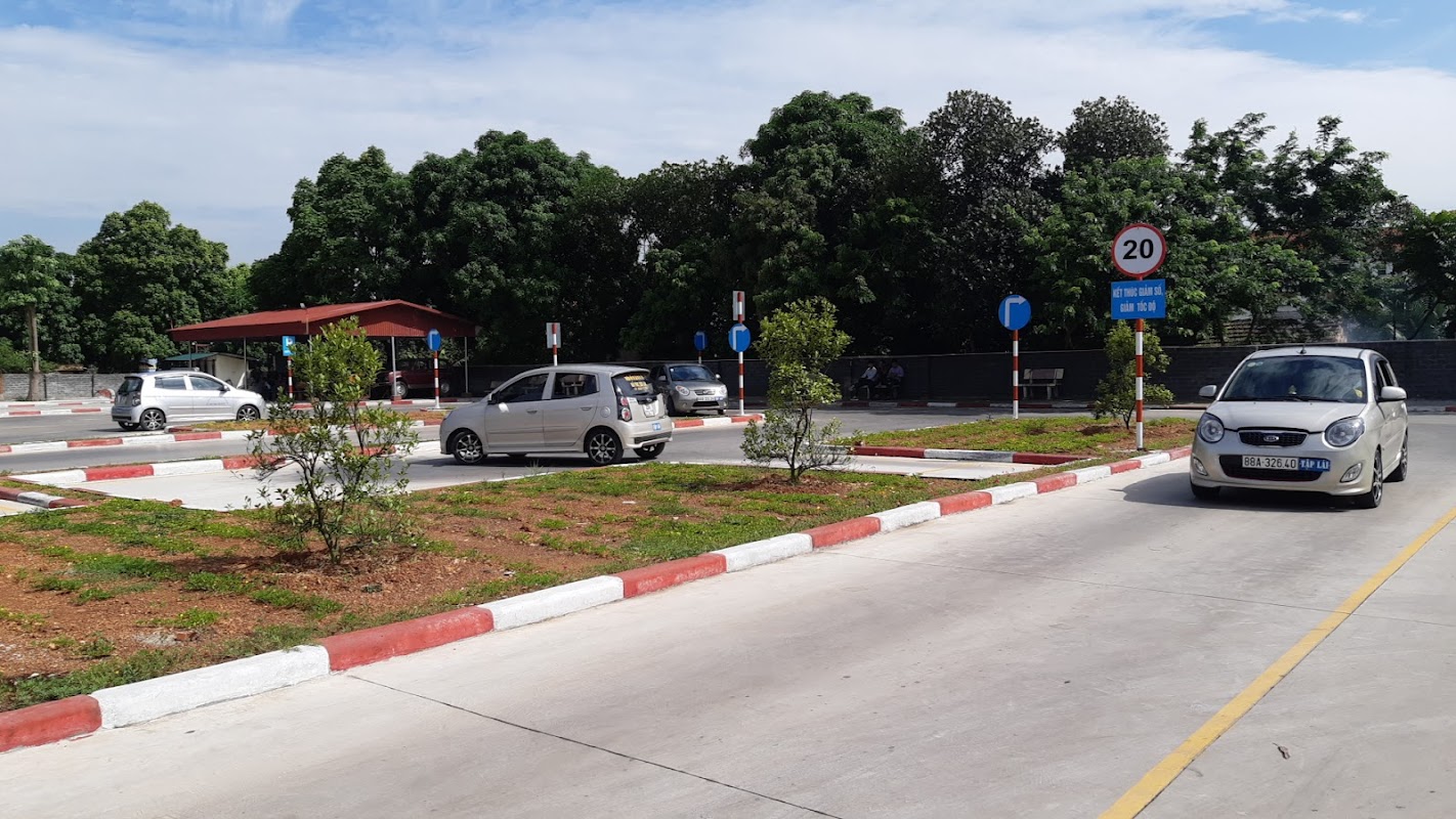 Trung tâm Dạy nghề Công ty Cổ phần vận tải Ôtô Vĩnh Phúc