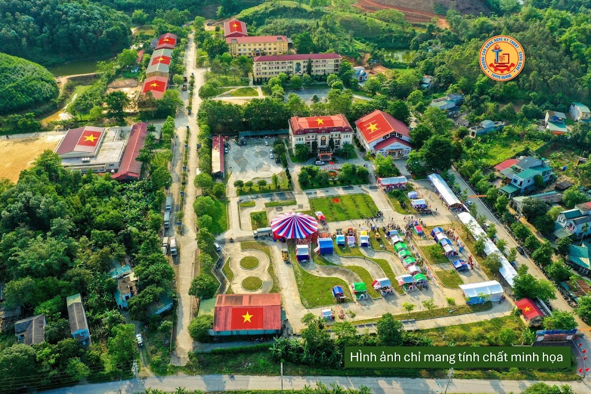 Trường Cao đẳng nghề Kỹ thuật – Công nghệ Tuyên Quang