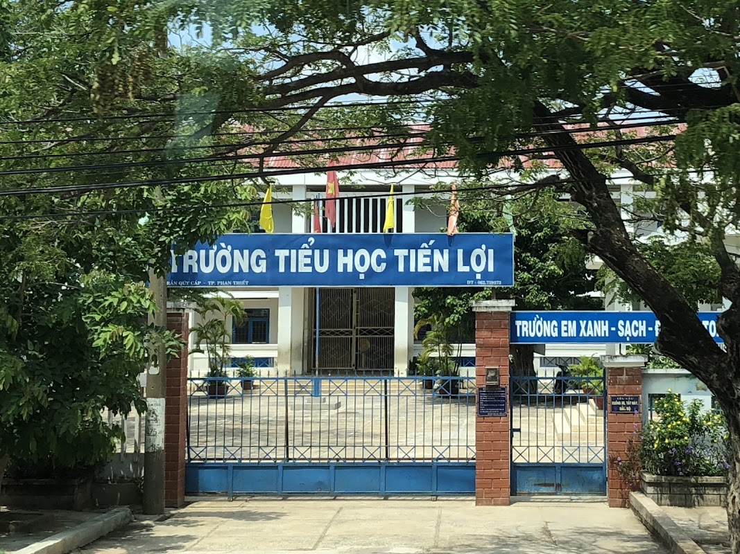 Trường Tiểu Học Tiến Lợi