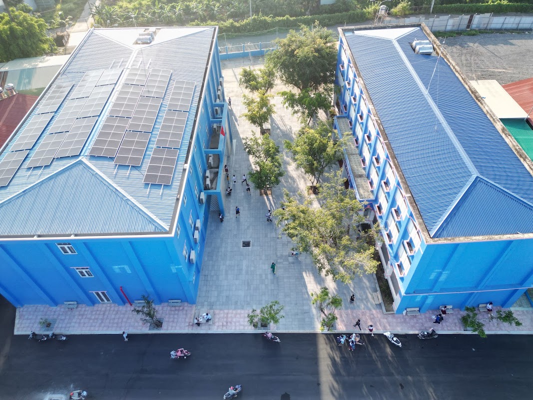 Trường THCS – THPT Tri Thức